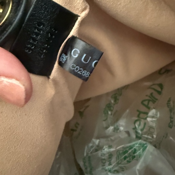 Gucci black leather Rajah Maxi Tote - Picture 9 of 10